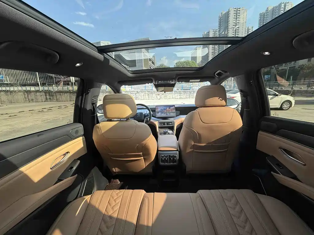 BYD L DM-i — миниатюра 13