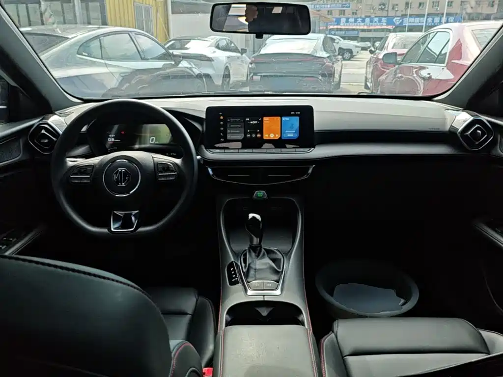 MG MG5 — миниатюра 10