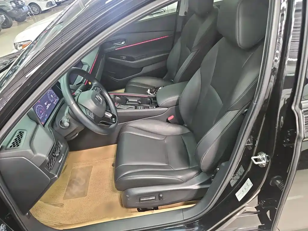 Honda Accord — миниатюра 12