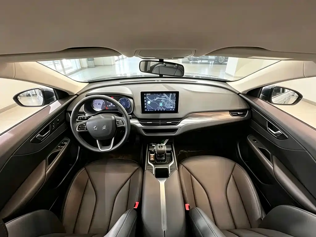 Hongqi Hongqi E-QM5 — миниатюра 5