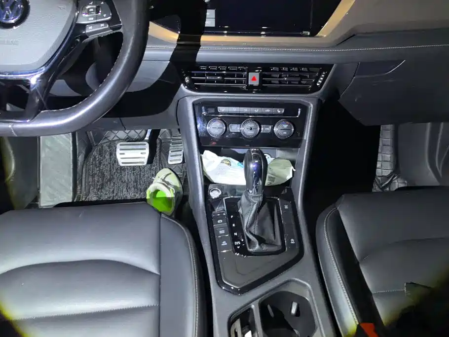 Volkswagen Tharu — миниатюра 16