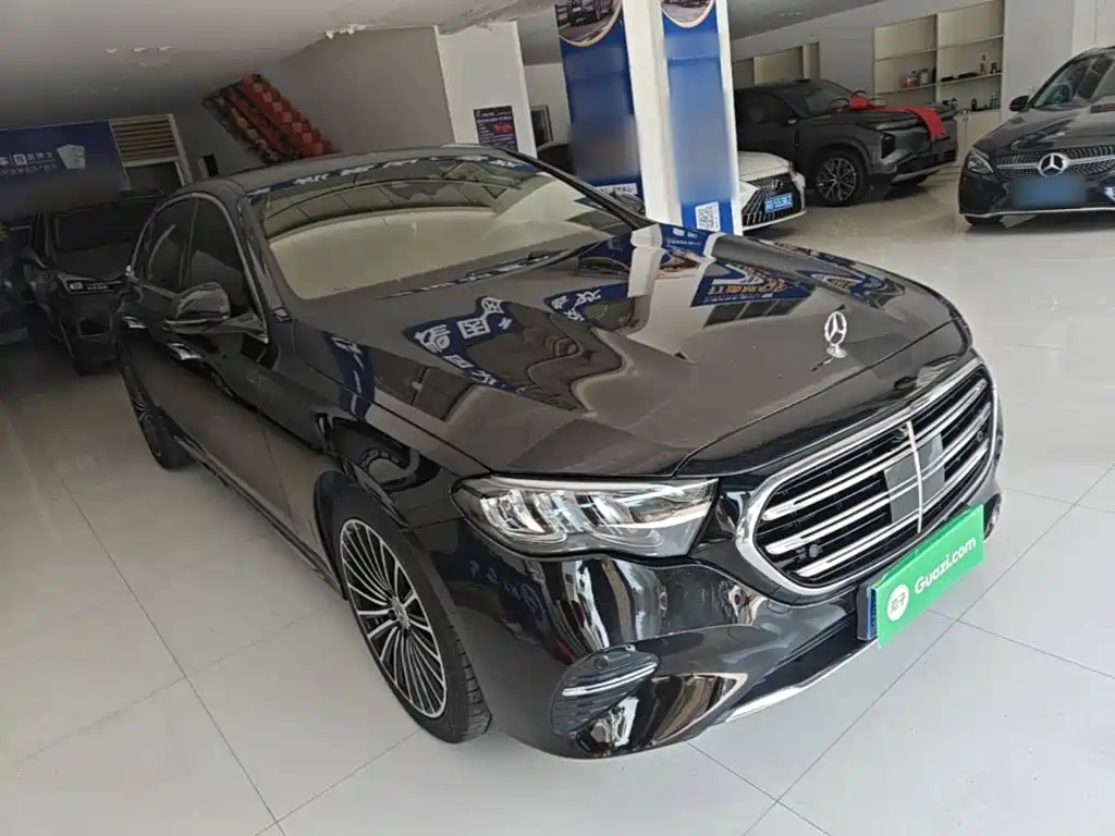 Mercedes-Benz E-Class — миниатюра 4