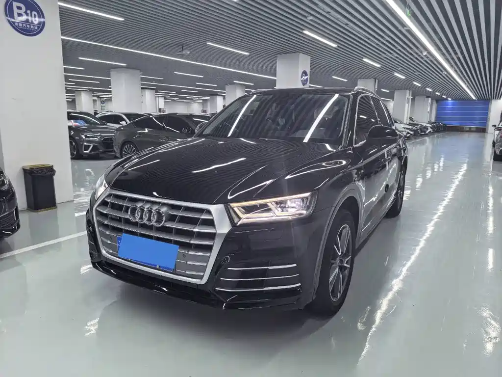Audi Q5L 2019