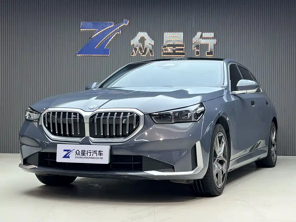 BMW i5 2024