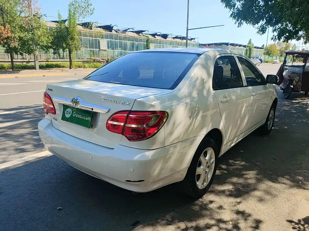 Toyota Corolla — миниатюра 7