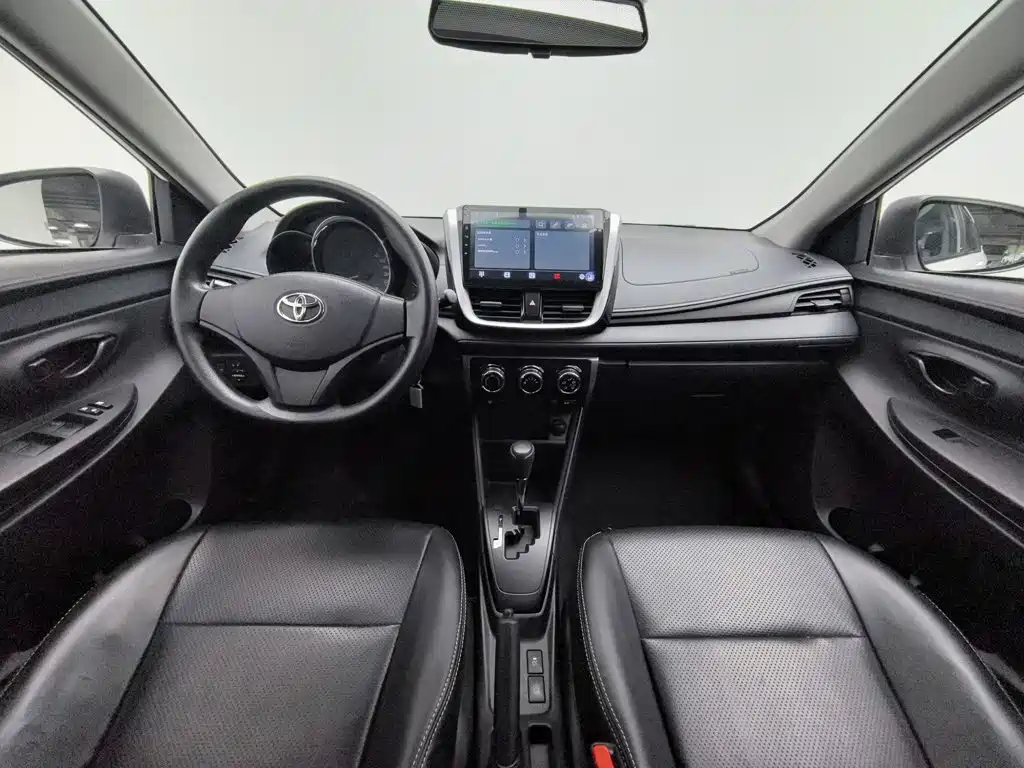 Toyota Vios FS — миниатюра 5