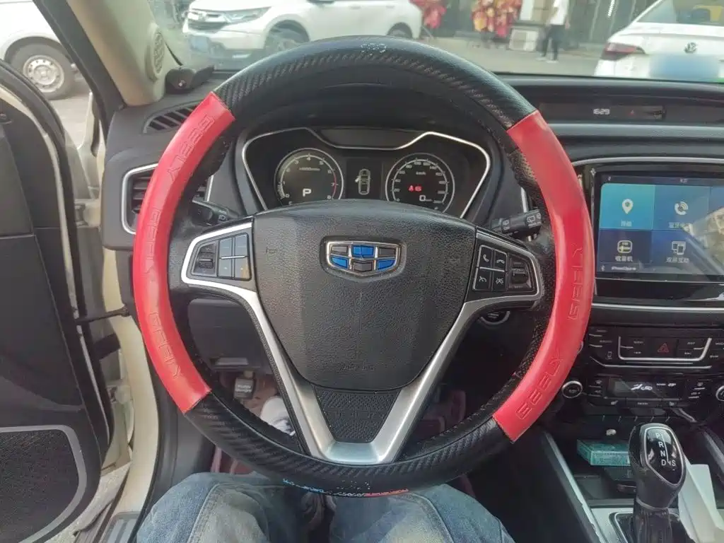 Geely Vision X6 — миниатюра 12