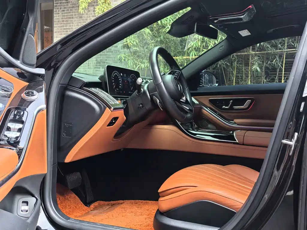 Mercedes-Benz S-Class — миниатюра 6