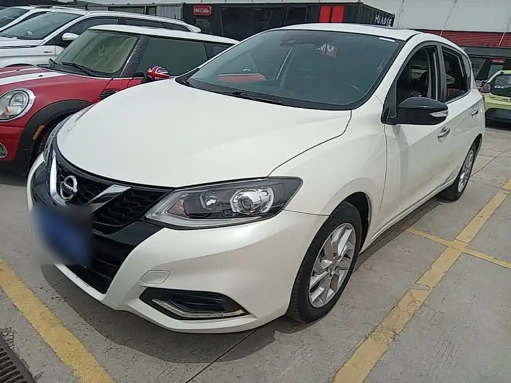 Nissan Tiida 2020