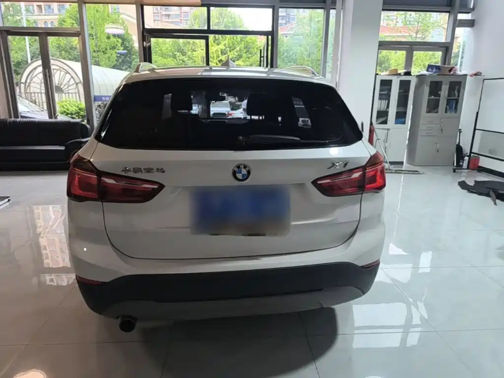 BMW X1 — миниатюра 6