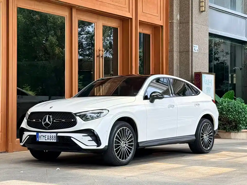 Mercedes-Benz GLC 2025 GLC 300 4MATIC SUV