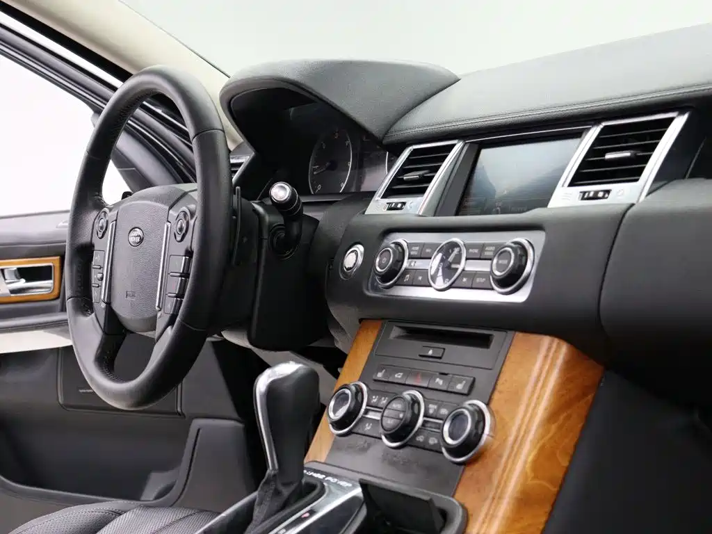 Land Rover Sport — миниатюра 12