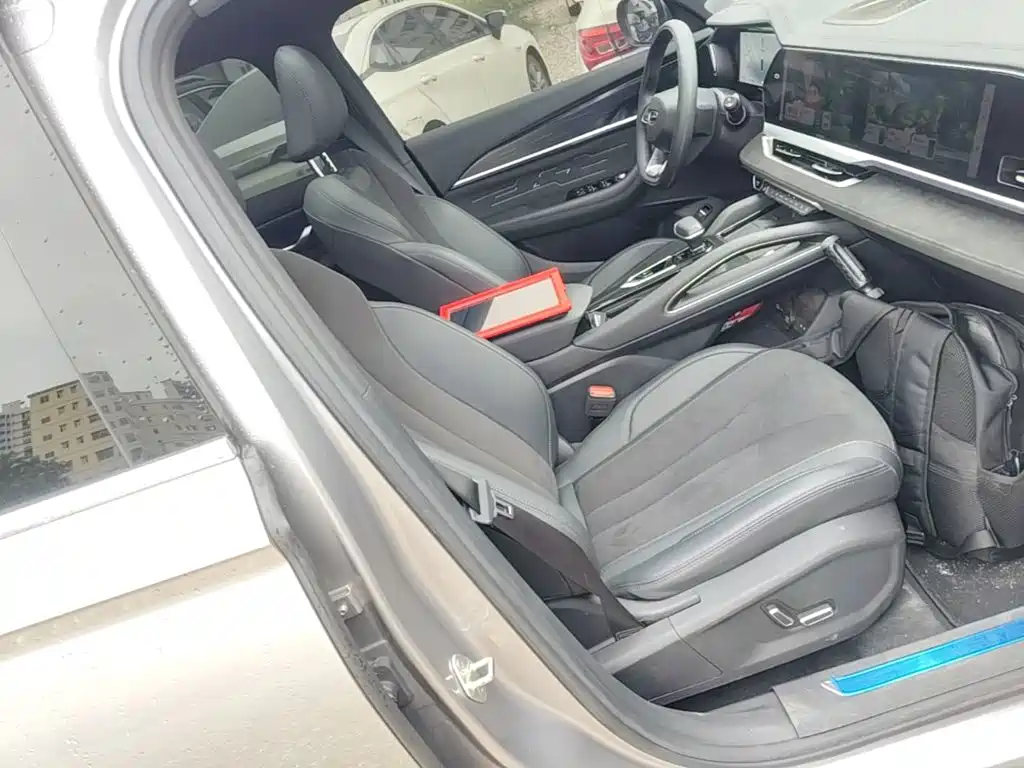 Geely Xingyue L — миниатюра 25