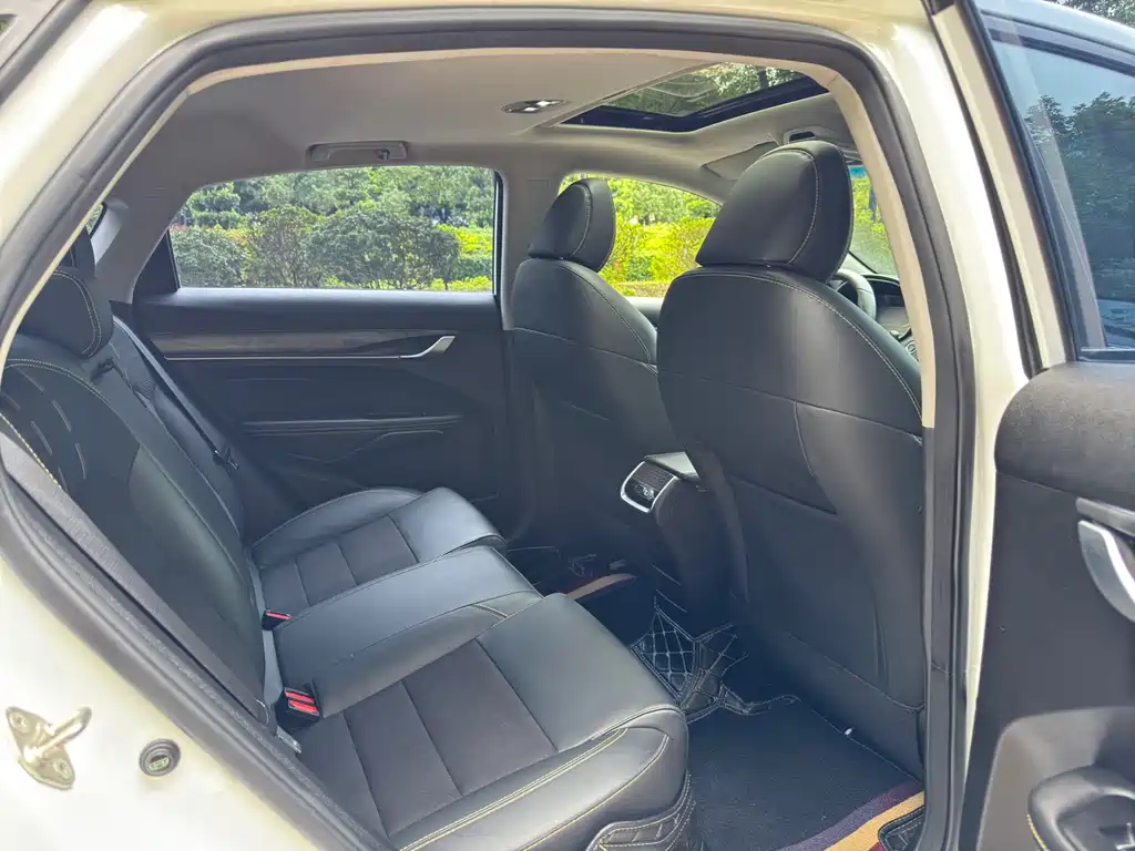 Geely Binrui — миниатюра 8