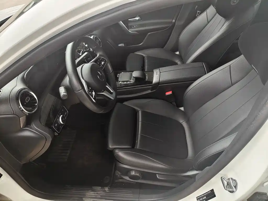 Mercedes-Benz A-Class — миниатюра 5