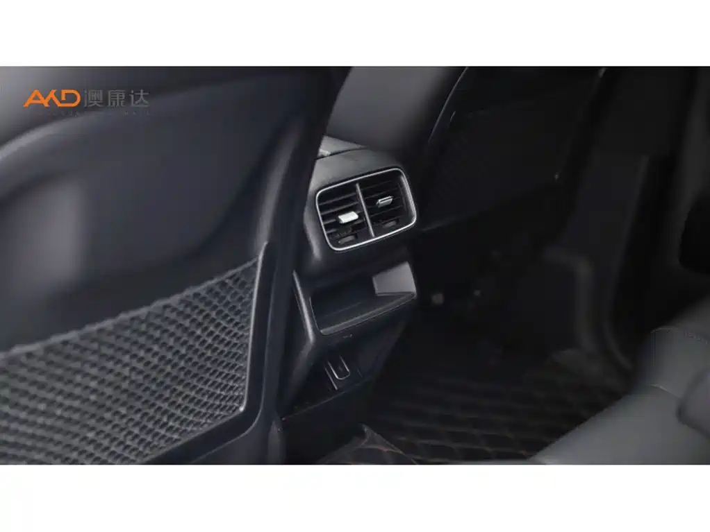 Mercedes-Benz GLE Coupe — миниатюра 9