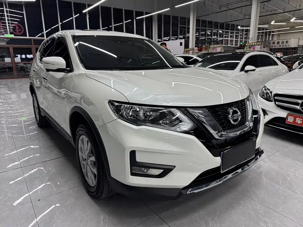 NISSAN QIJUN