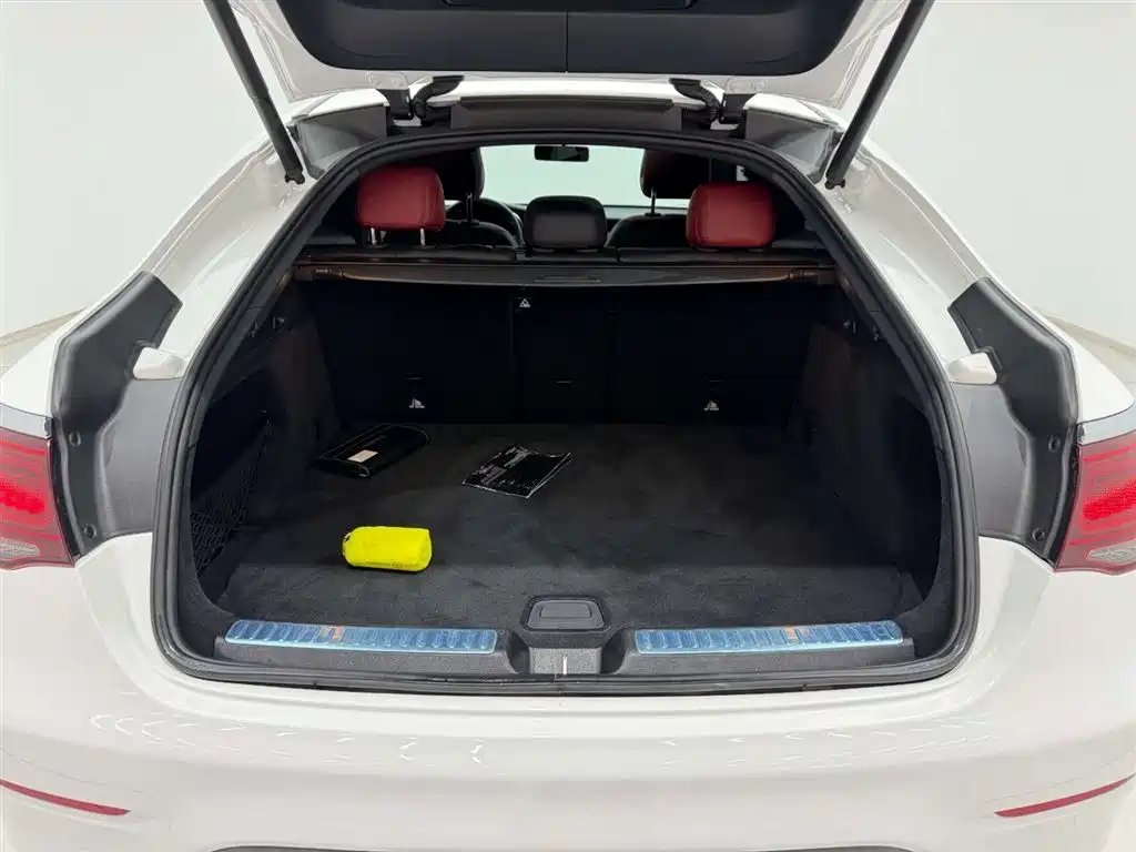 MERCEDES-BENZ GLC COUPE