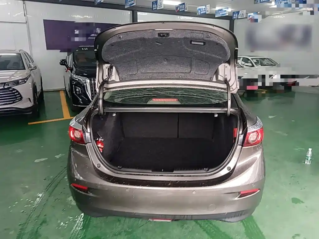Mazda 3 Axela — миниатюра 19