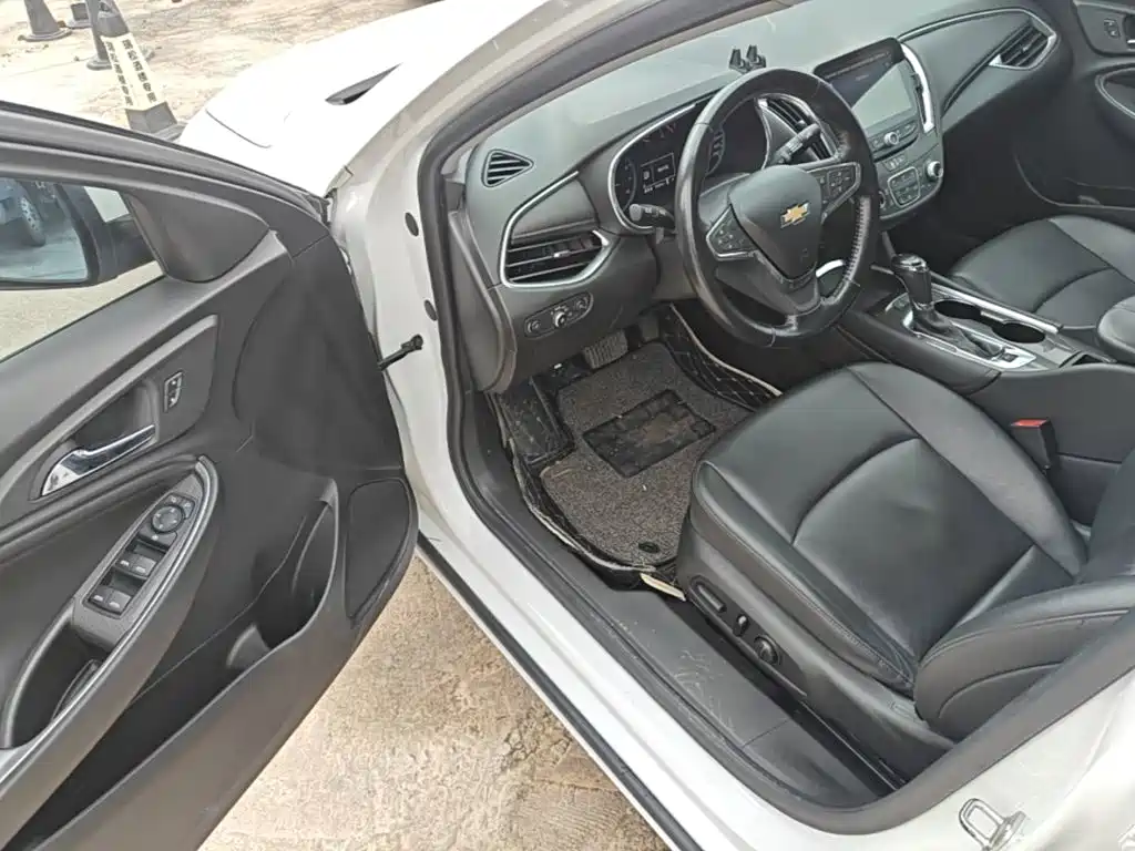 Chevrolet Malibu XL — миниатюра 16
