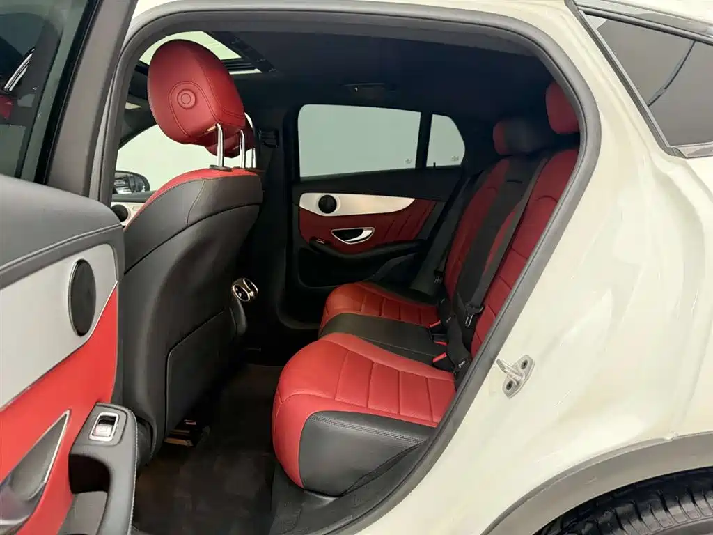 MERCEDES-BENZ GLC COUPE