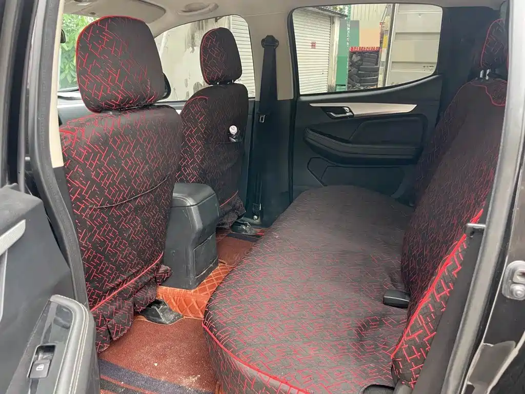 Isuzu RE-MAX Ruimai — миниатюра 8