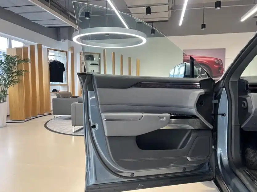 ZEEKR EXTREME KRYPTON 7X