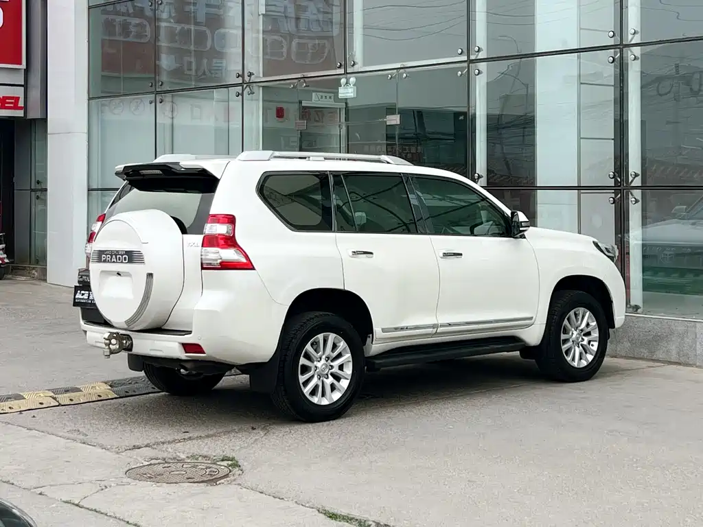 Toyota Land Cruiser Prado 2017 4.0L