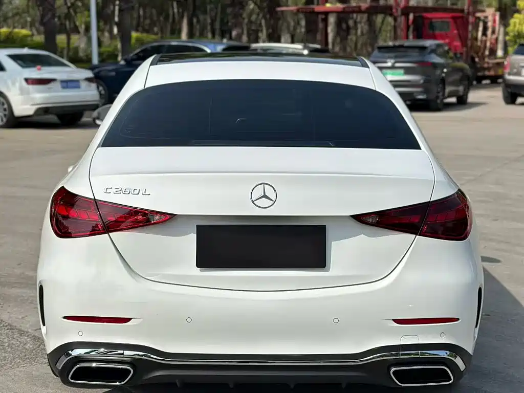 Mercedes-Benz C-Class — миниатюра 4