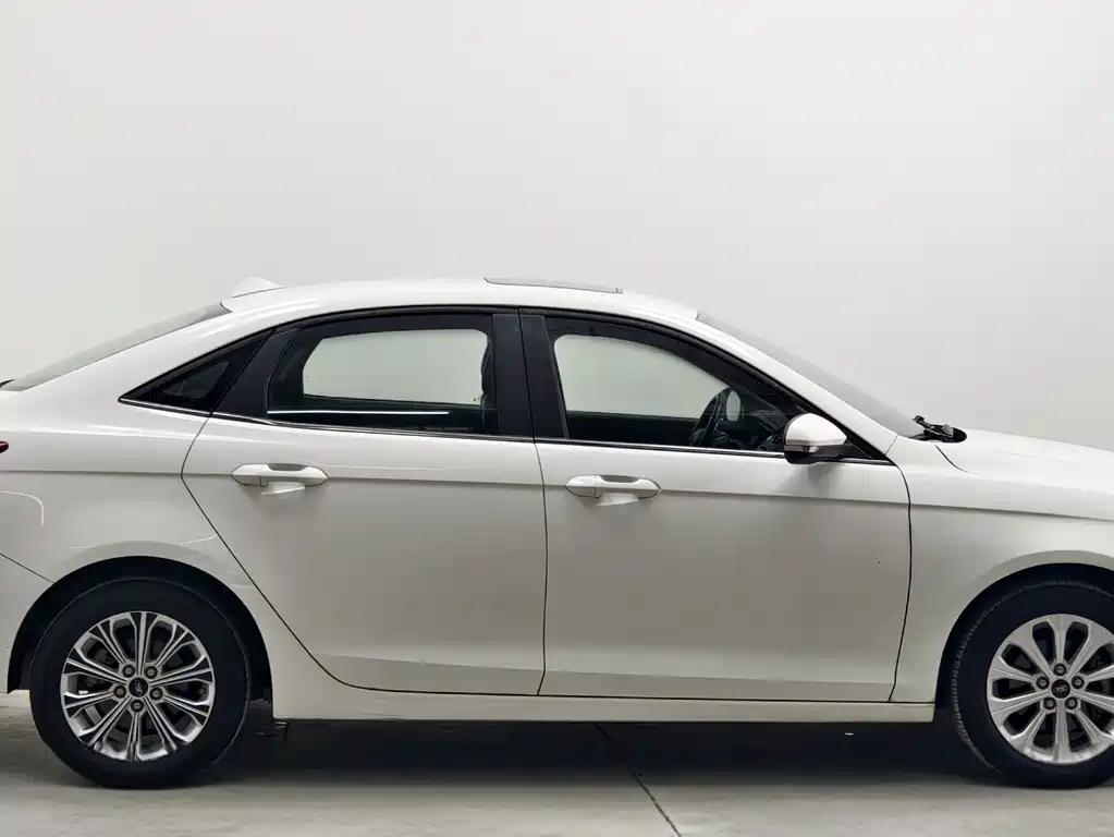 Ford Escort — миниатюра 8