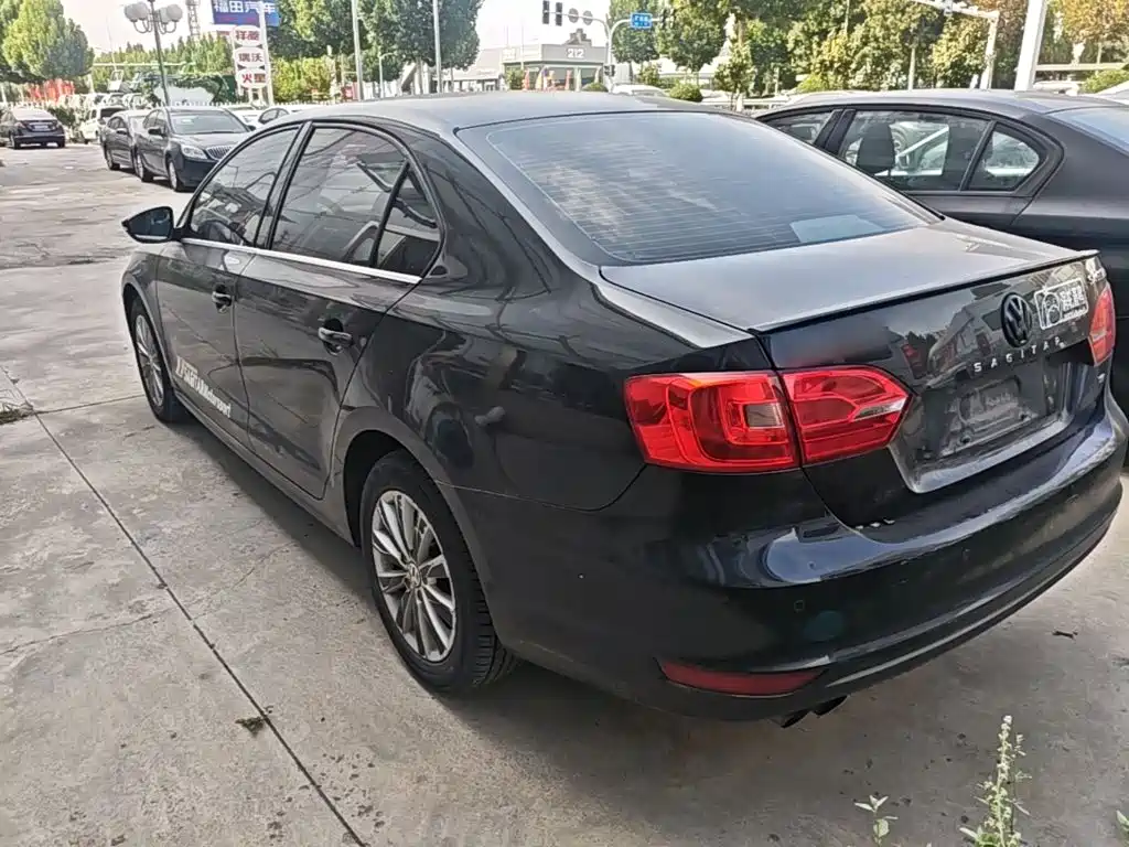 Volkswagen Sagitar — миниатюра 5