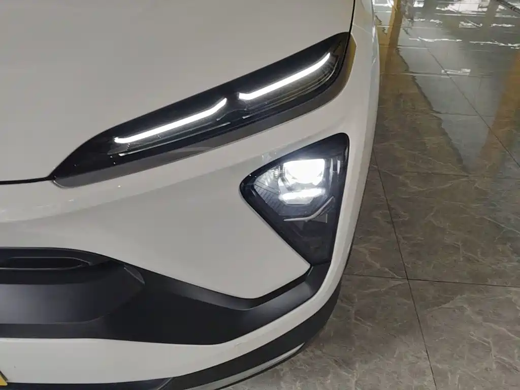 NIO ES6 — миниатюра 24
