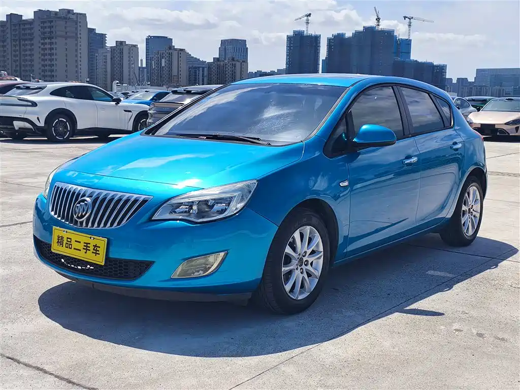 Buick Excelle 2013