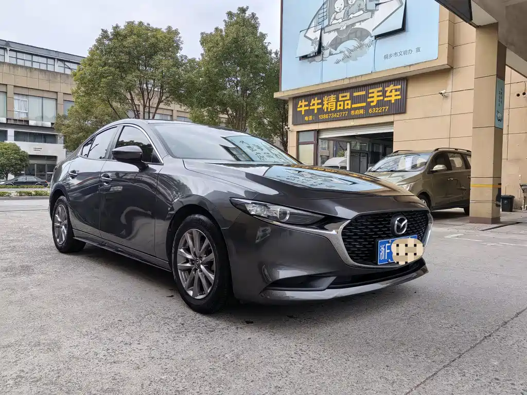Mazda 3 Axela 2021
