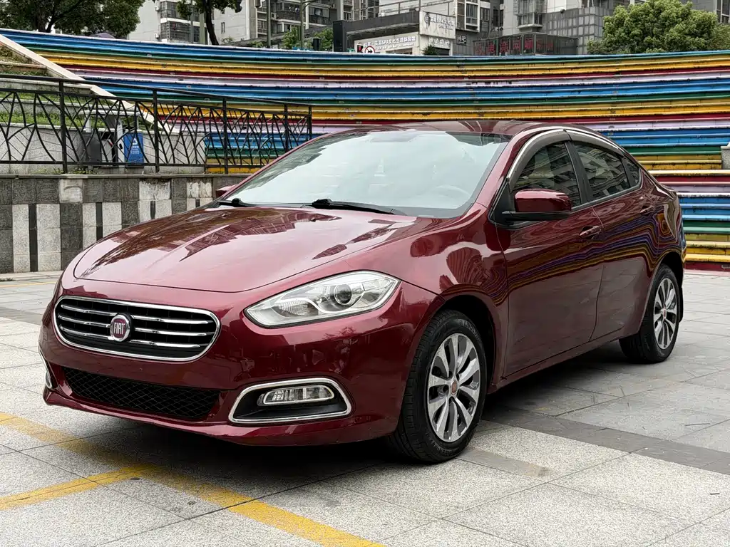Fiat Viaggio 2014
