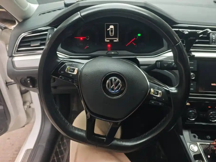 Volkswagen Lamando — миниатюра 15