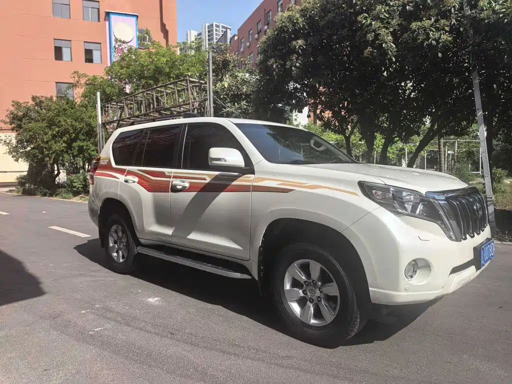Toyota Prado — миниатюра 3