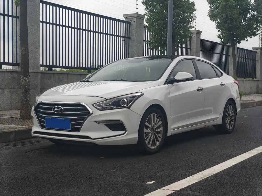 Hyundai Mistra