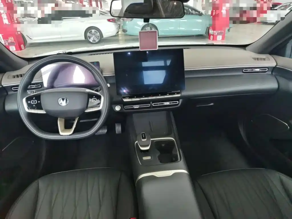 Changan Eado — миниатюра 10