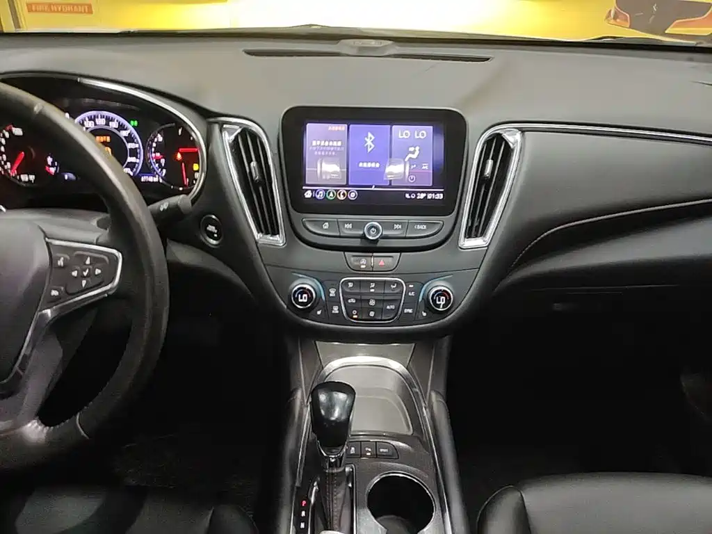 Chevrolet Malibu XL — миниатюра 13