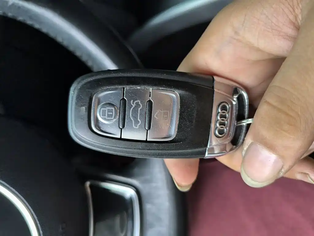 Audi A4L — миниатюра 12