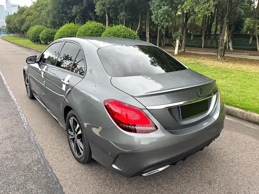 Mercedes-Benz C-Class — миниатюра 9