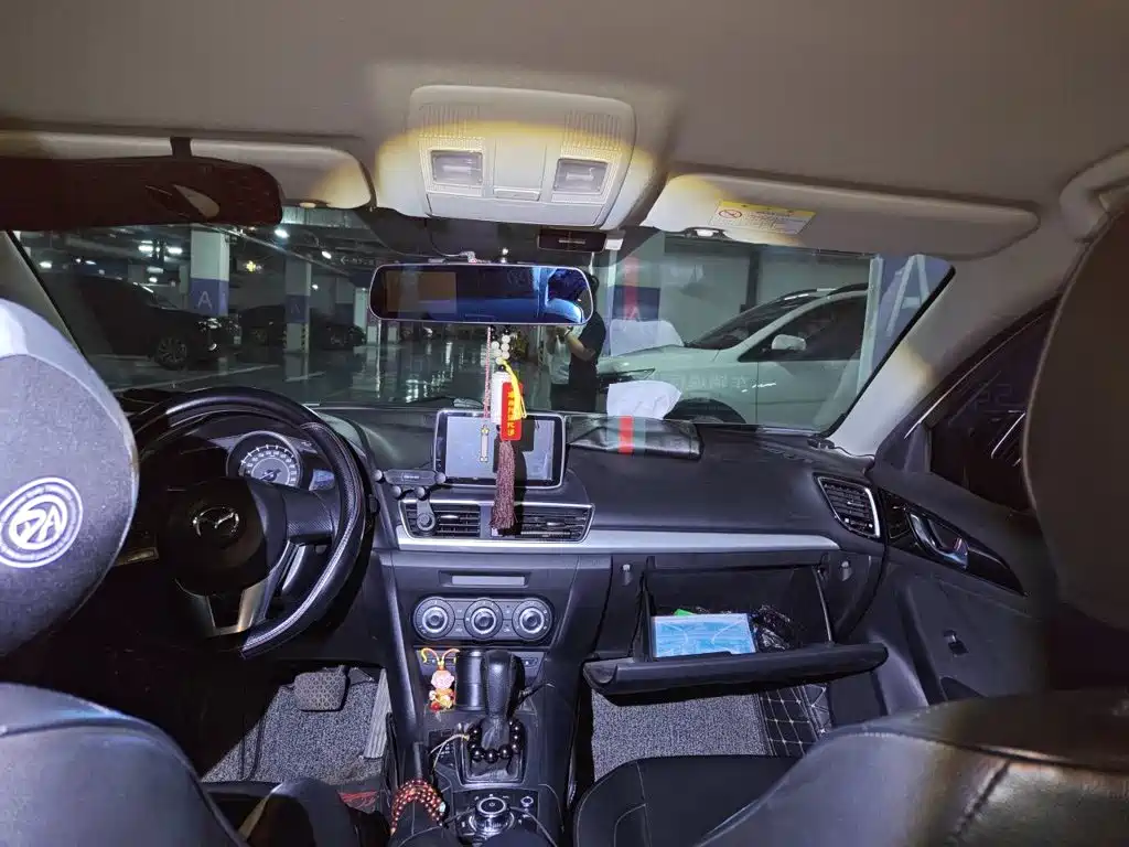 Mazda 3 Axela — миниатюра 14