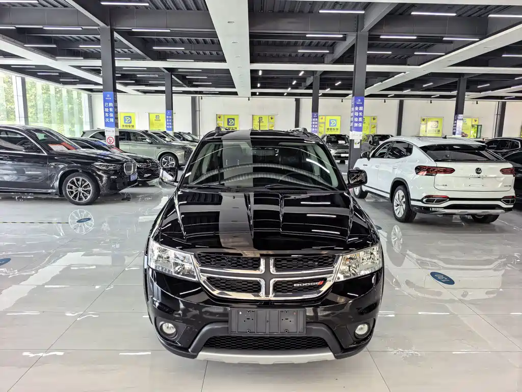 Dodge Journey — миниатюра 2