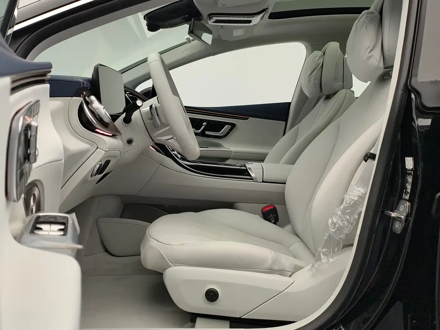 Mercedes-Benz EQE id 4599530 из Китая 19
