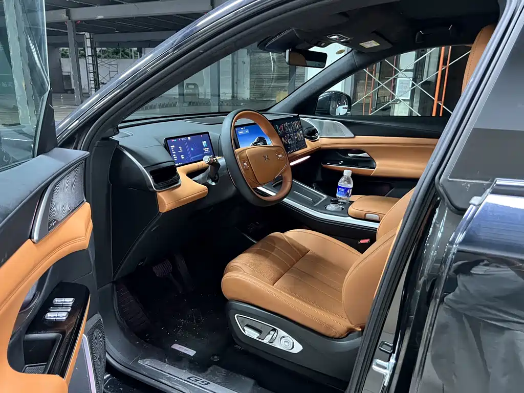XPeng G9 — миниатюра 6