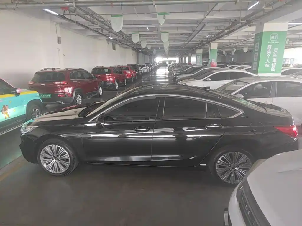 Hongqi Hongqi H5 — миниатюра 4