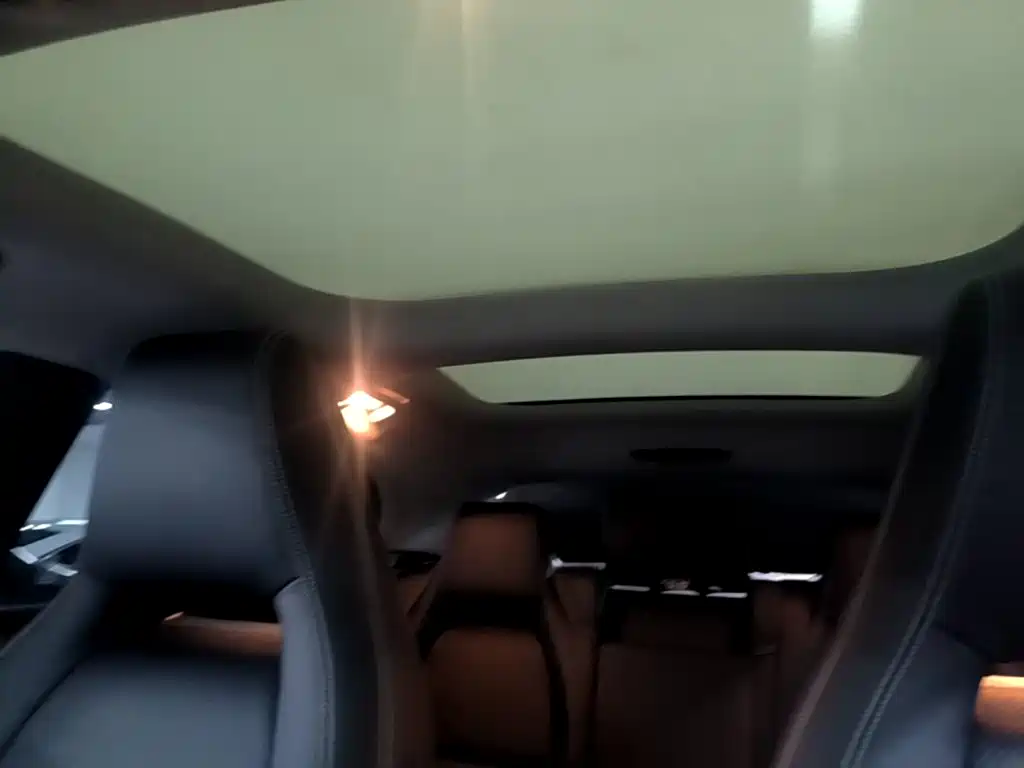 Mercedes-Benz GLA — миниатюра 18