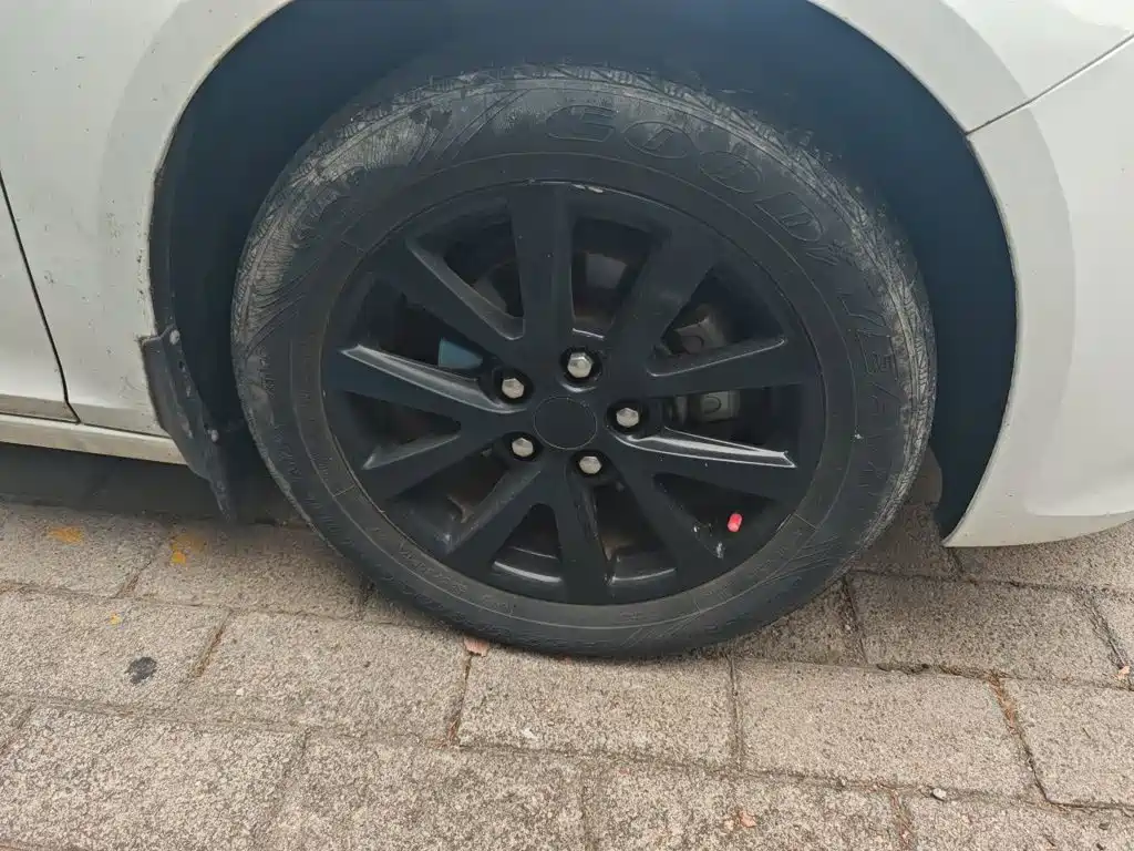 Chevrolet Malibu — миниатюра 8