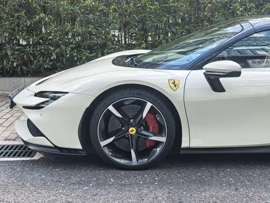 Ferrari SF90 — миниатюра 3